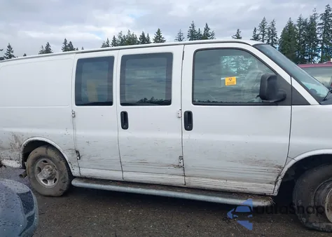 2020 Chevrolet Express Cargo Rwd 2500 Regular Wheelbase Wt z USA, uszkodzony, nr VIN 1GCWGAFG5L1176637